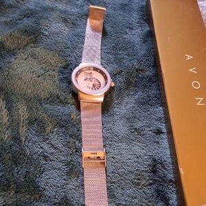 Avon Silver Cat Dial Watch with Mesh Band